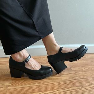 New Black Platform Mary Jane Ballet Flats